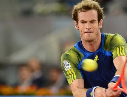 [Madrid, Thu] Murray edges Simon in third set tiebreak